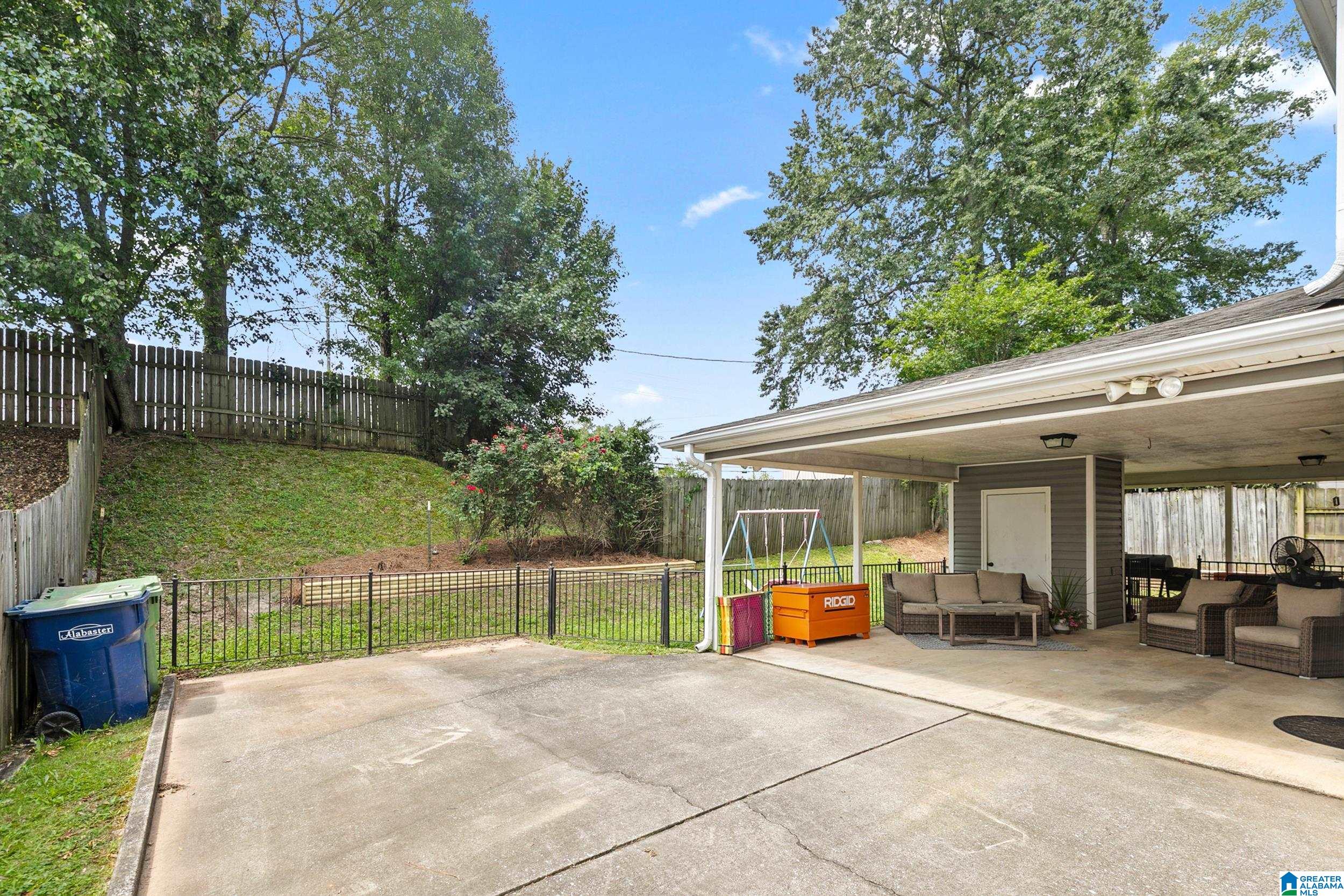 246 Park Pl Way Alabaster, AL 35007 - Photo 35 of 38