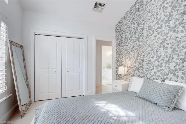 a view of a park with plants