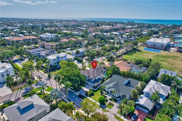 an aerial view of multiple house