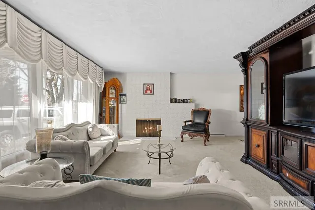 $374,000 | 1065 East 21st Street, Idaho Falls, ID 83404