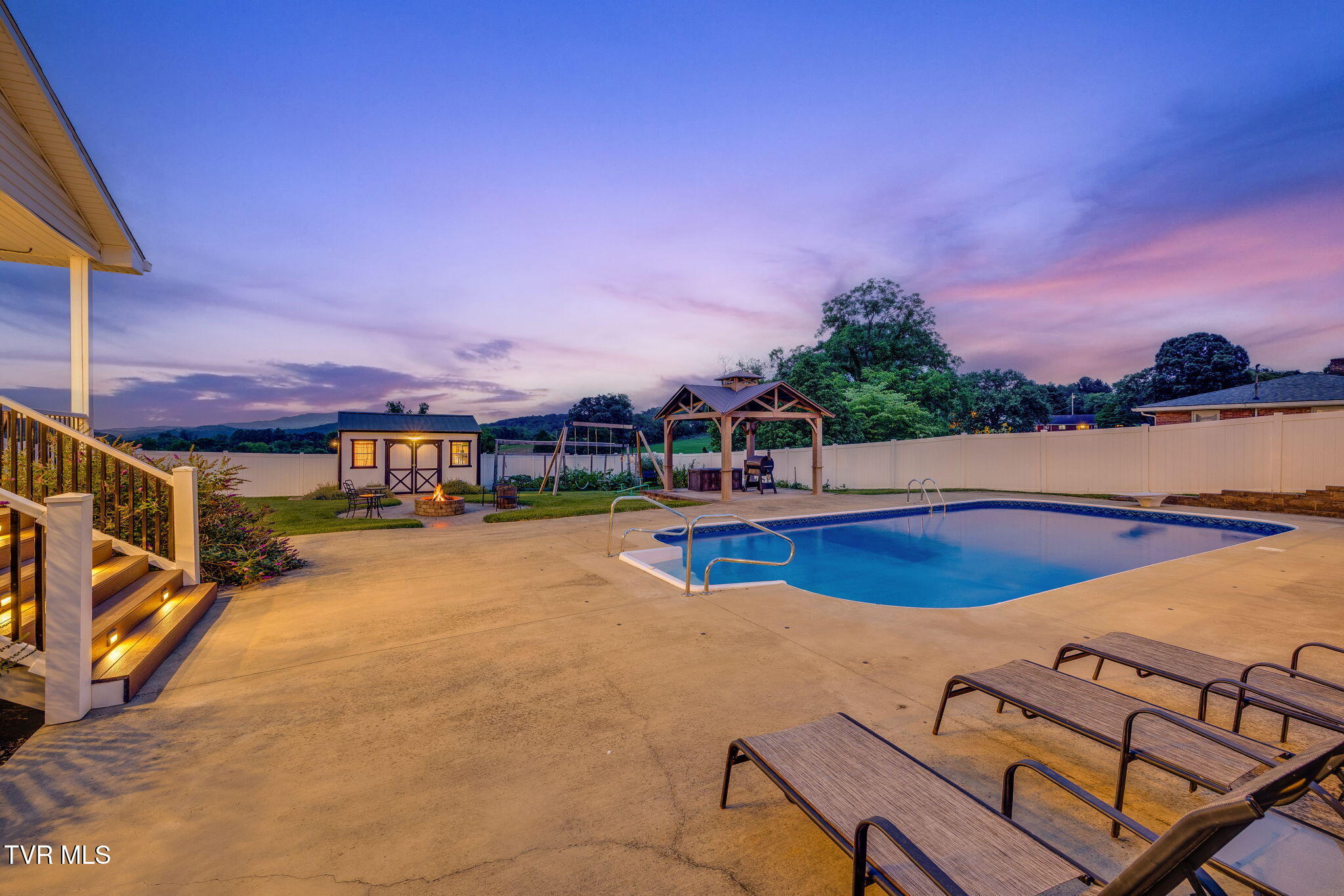 146 Hopson Road Johnson City, TN 37601 - Photo 56 of 78 207