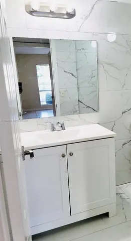 $1,500 | 1500 North Congress Avenue, Unit B37, West Palm Beach, FL 33401