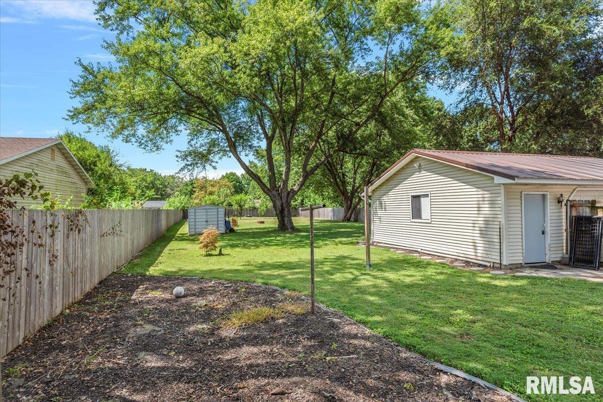 3001 Piper Road Springfield, IL 62707 - Photo 29 of 31