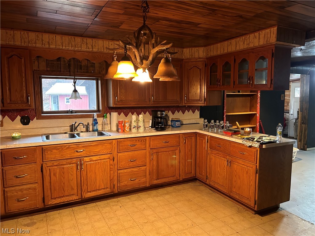 12895 Robins Road Senecaville, OH 43780 - Photo 6 of 20 Kitchen
