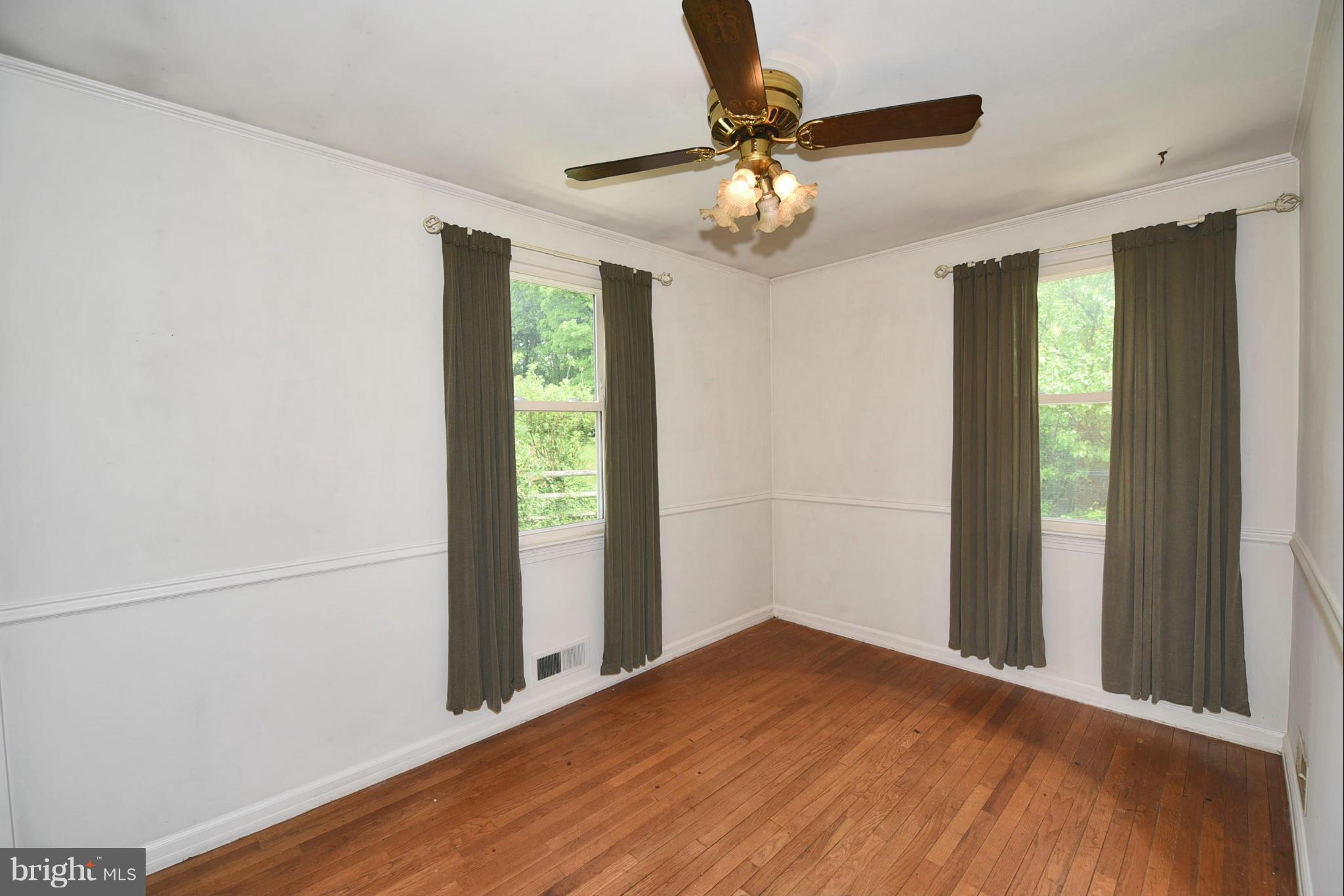 1811 Cromwood Road Baltimore, MD 21234 - Photo 12 of 30 Dining Room