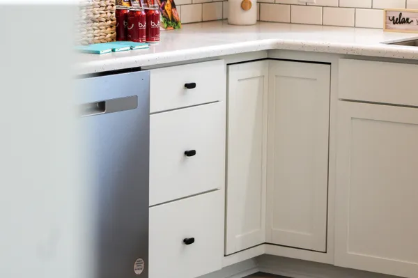 $350,000 | 128 South Waverley Street, Staunton, VA 24401