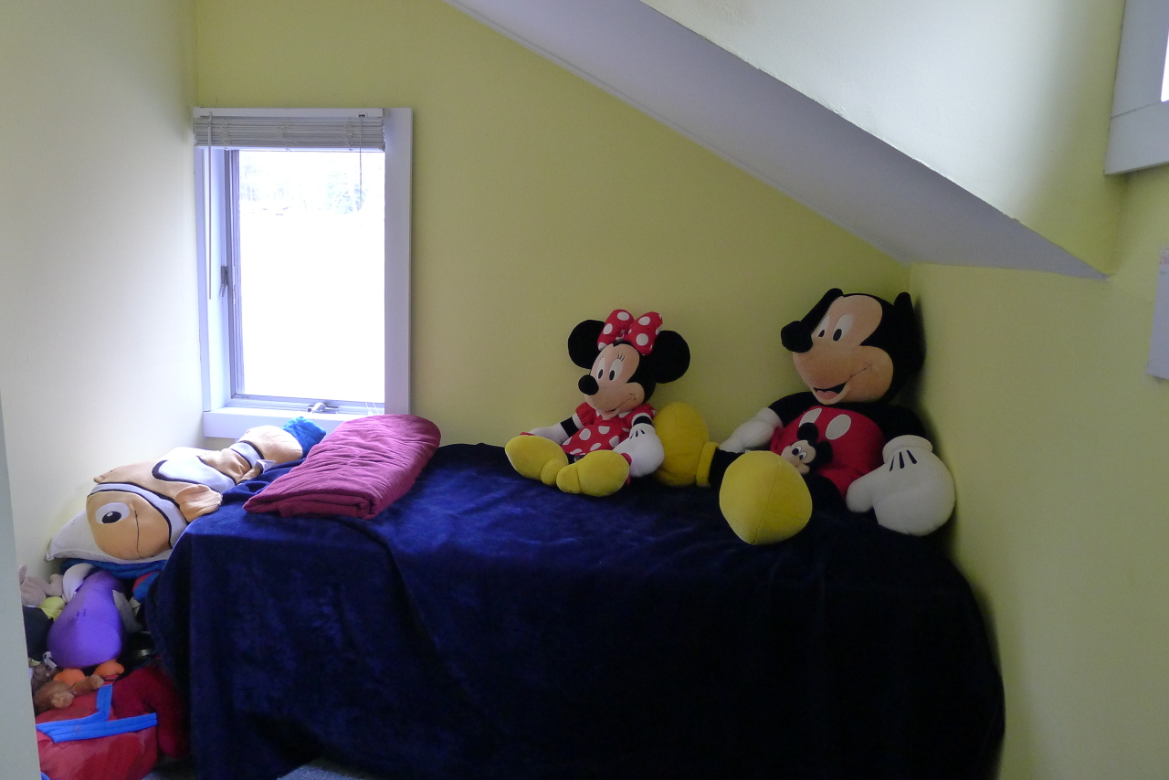 38 Carter Road Becket, MA 01223 - Photo 8 of 19 bedrooom 2