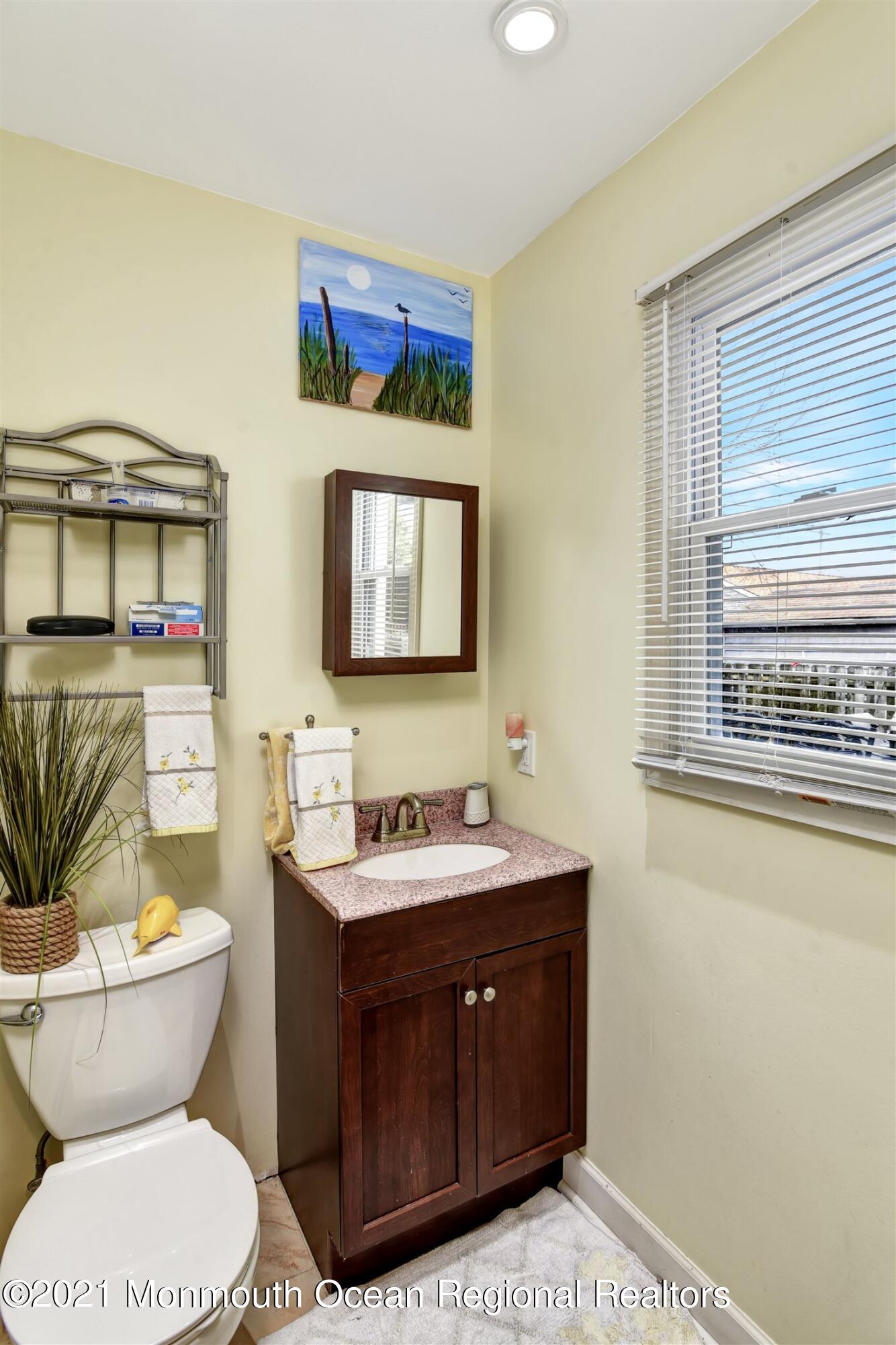 219 Penguin Road Brick, NJ 08723 - Photo 22 of 25 22-Master Bathroom