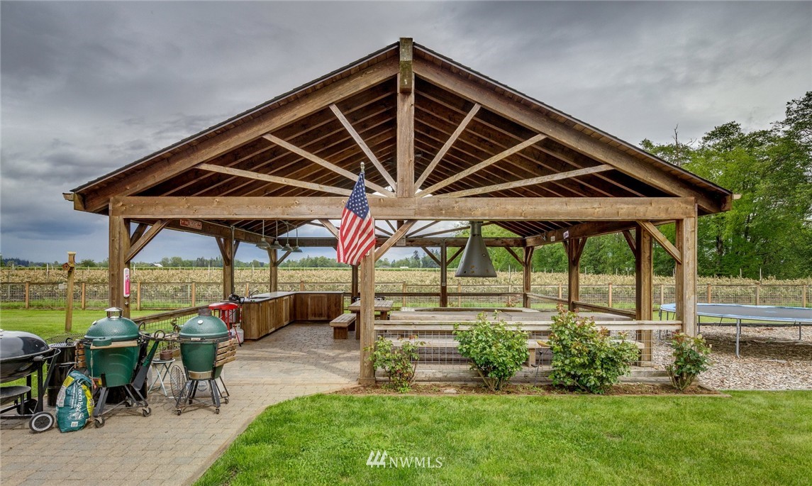2295 Loomis Trail Road Custer, WA 98240 - Photo 21 of 25