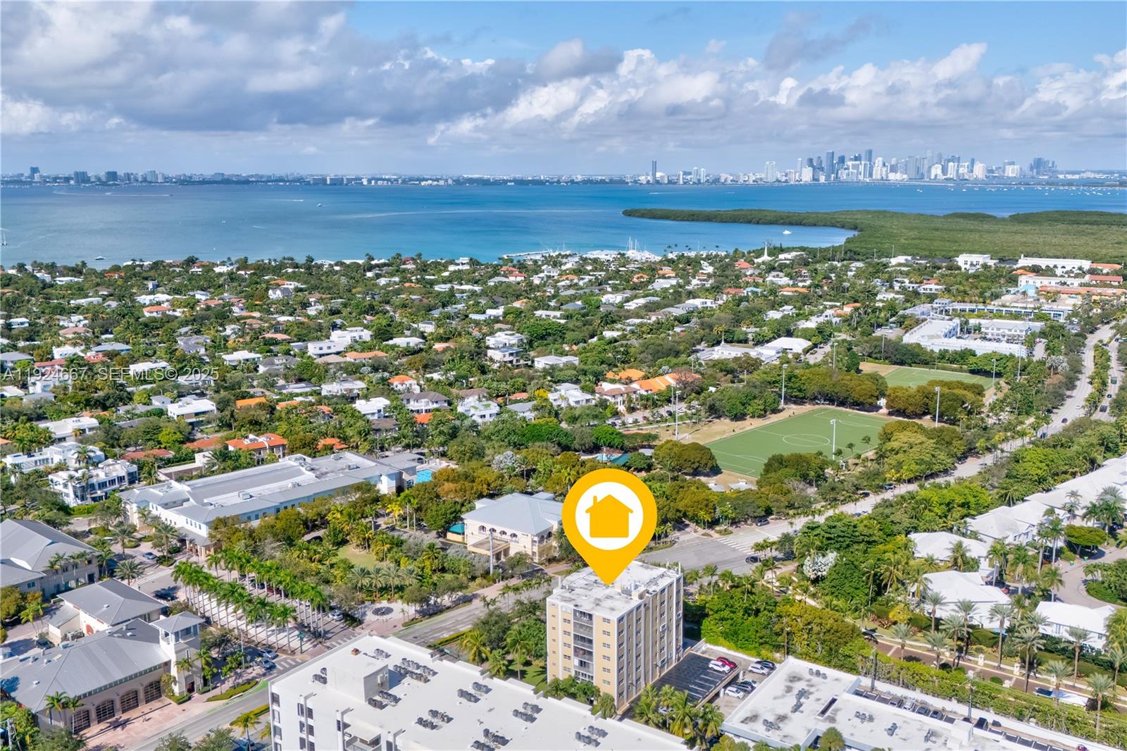 555 Crandon Boulevard, Unit 21 Key Biscayne, FL 33149 - Photo 32 of 32 a view of a city