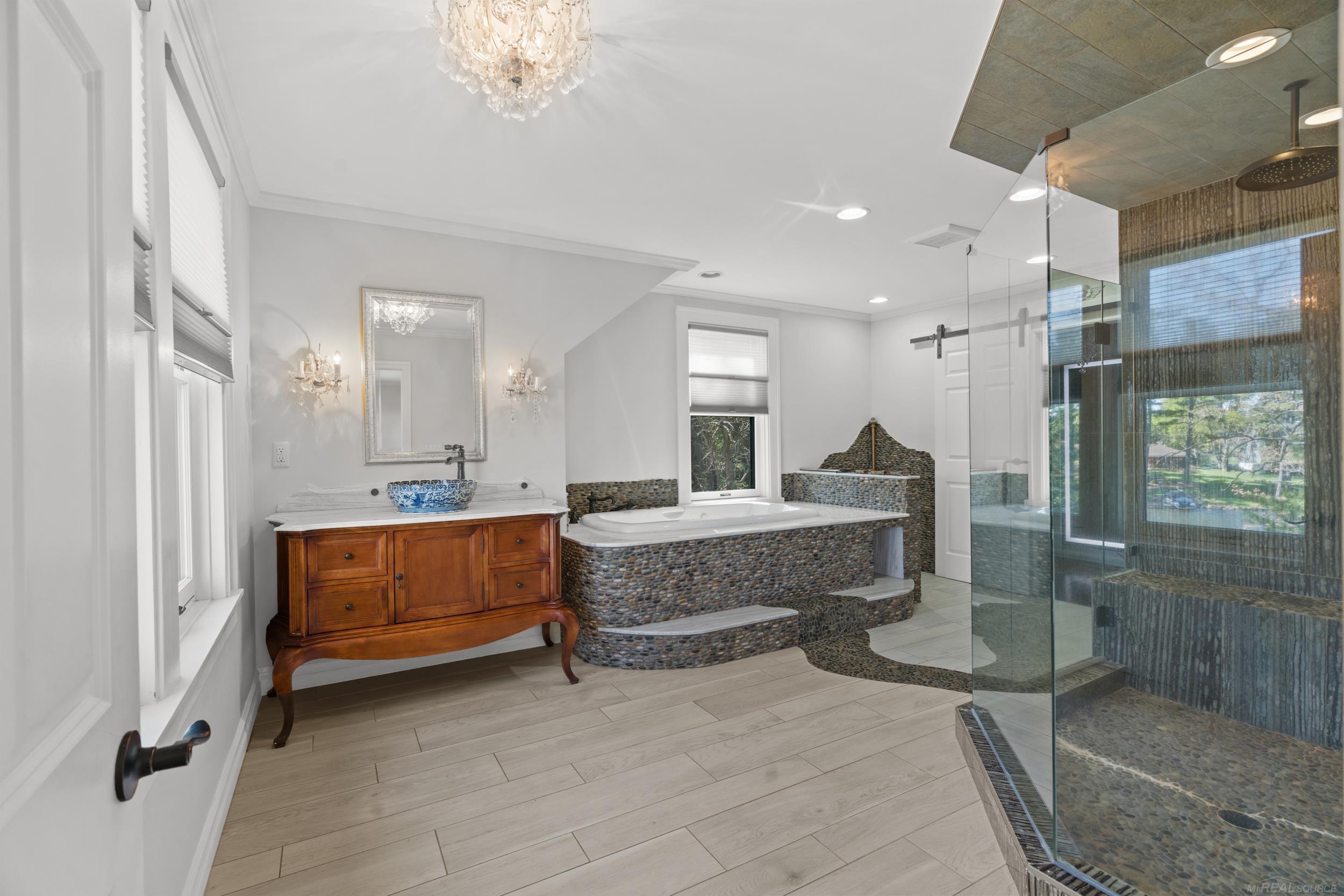 1071 Nakomis Road Lake Orion, MI 48362 - Photo 42 of 71