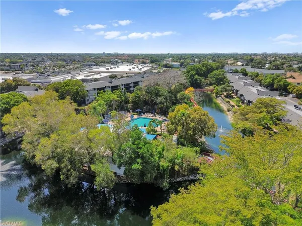 $309,000 | 600 Neapolitan Way, Unit 127, Naples, FL 34103