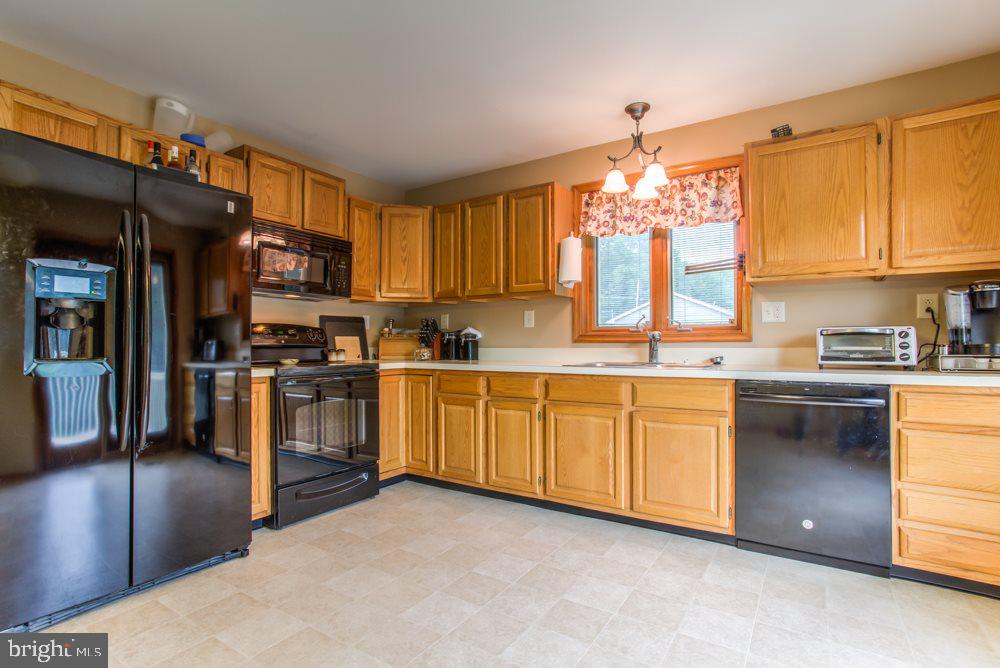 74 Montebello Road Duncannon, PA 17020 - Photo 4 of 24 Gallery Image 4