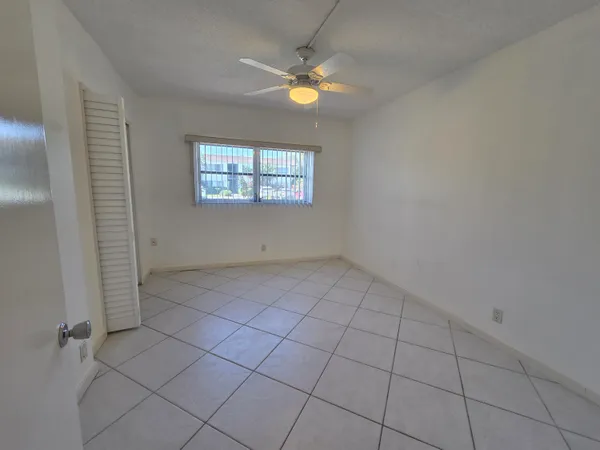 $229,900 | 600 Pine Drive, Unit 103, Pompano Beach, FL 33060
