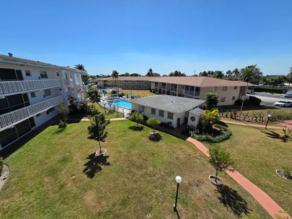 $229,900 | 600 Pine Drive, Unit 103, Pompano Beach, FL 33060