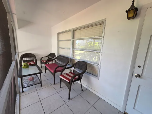 $229,900 | 600 Pine Drive, Unit 103, Pompano Beach, FL 33060