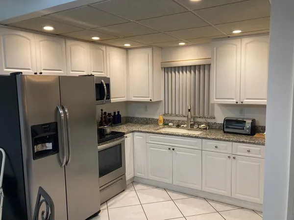 $229,900 | 600 Pine Drive, Unit 103, Pompano Beach, FL 33060