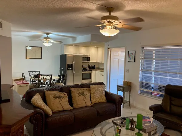 $229,900 | 600 Pine Drive, Unit 103, Pompano Beach, FL 33060