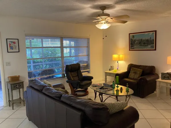 $229,900 | 600 Pine Drive, Unit 103, Pompano Beach, FL 33060