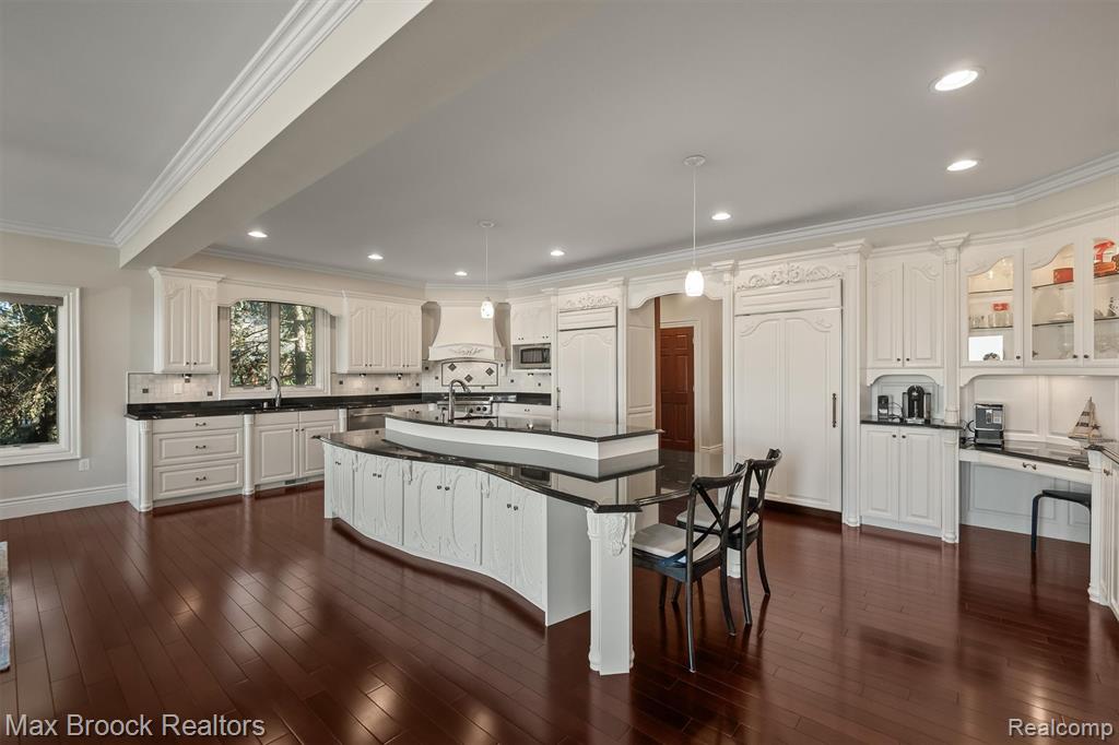 4764 Dow Ridge Road West Bloomfield, MI 48324 - Photo 19 of 97