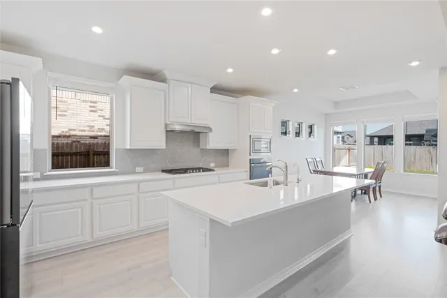 $2,699 | 213 Mira Mesa Drive, Georgetown, TX 78628