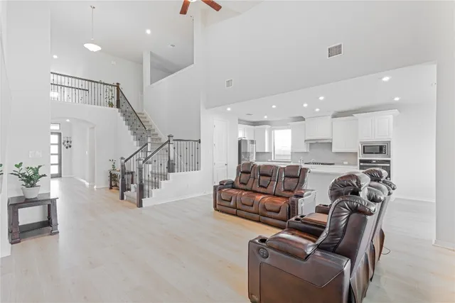 $2,699 | 213 Mira Mesa Drive, Georgetown, TX 78628