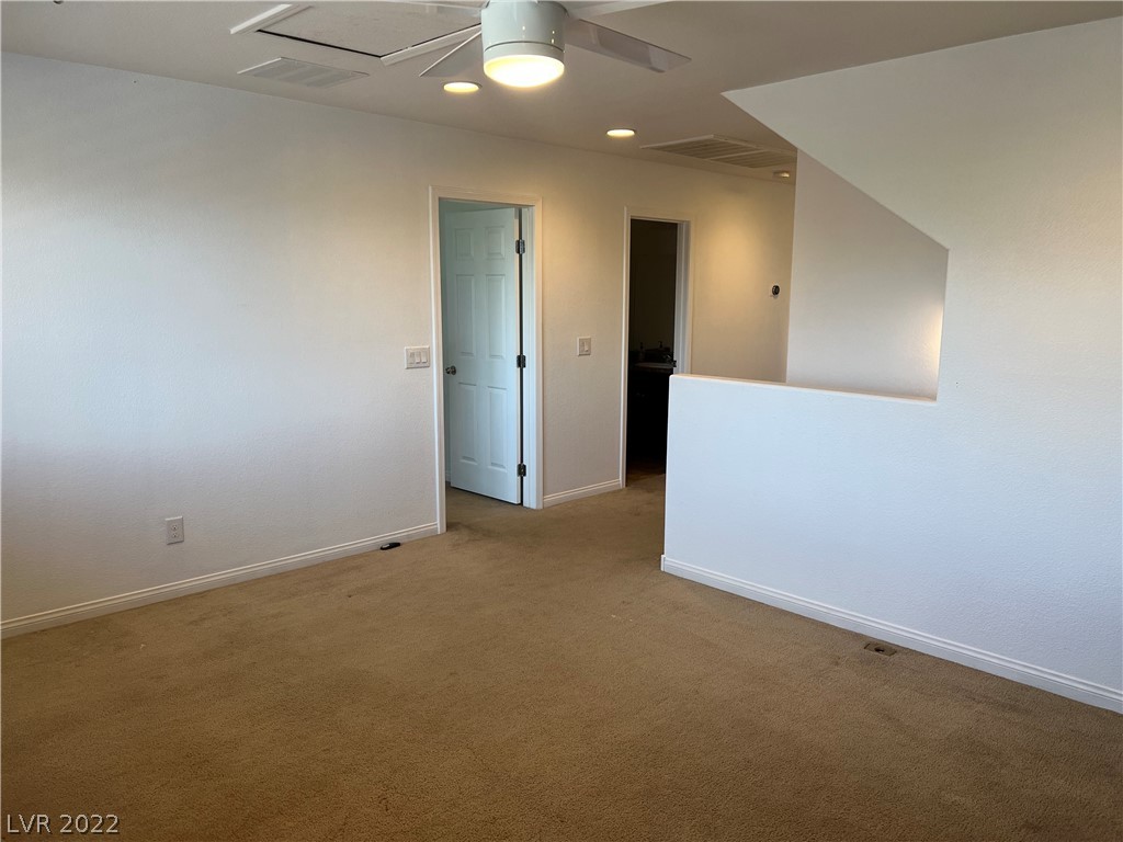 10862 Knickerbocker Avenue Las Vegas, NV 89166 - Photo 13 of 35