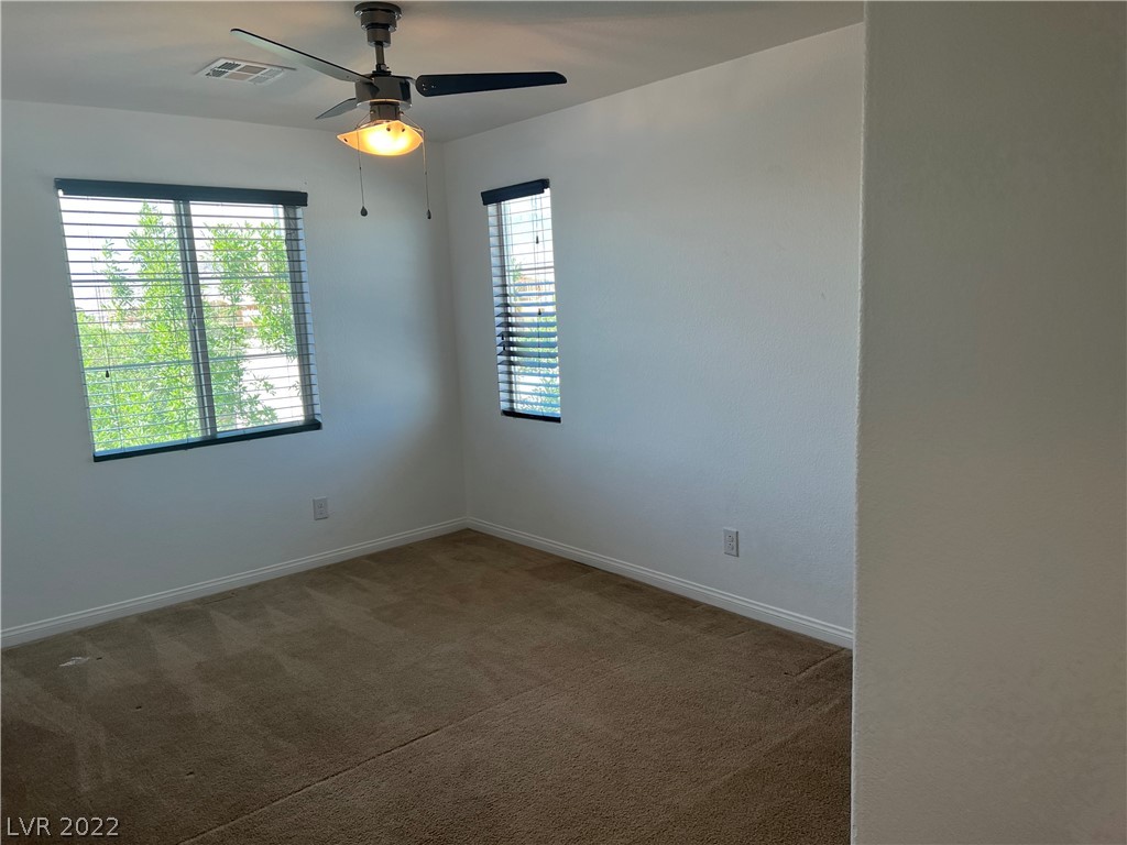 10862 Knickerbocker Avenue Las Vegas, NV 89166 - Photo 15 of 35
