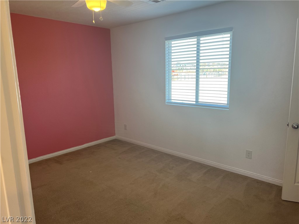 10862 Knickerbocker Avenue Las Vegas, NV 89166 - Photo 19 of 35