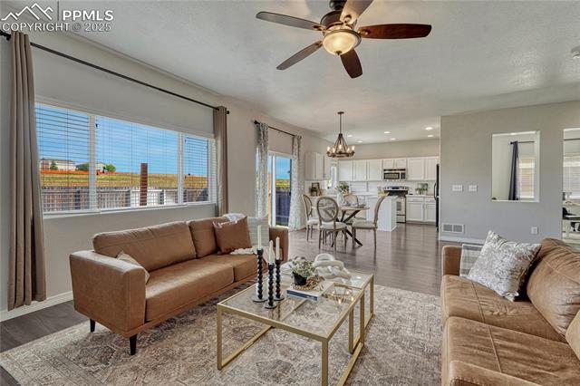 2215 Reed Grass Way Colorado Springs, CO 80915 - Photo 19 of 50 Gallery Image 19