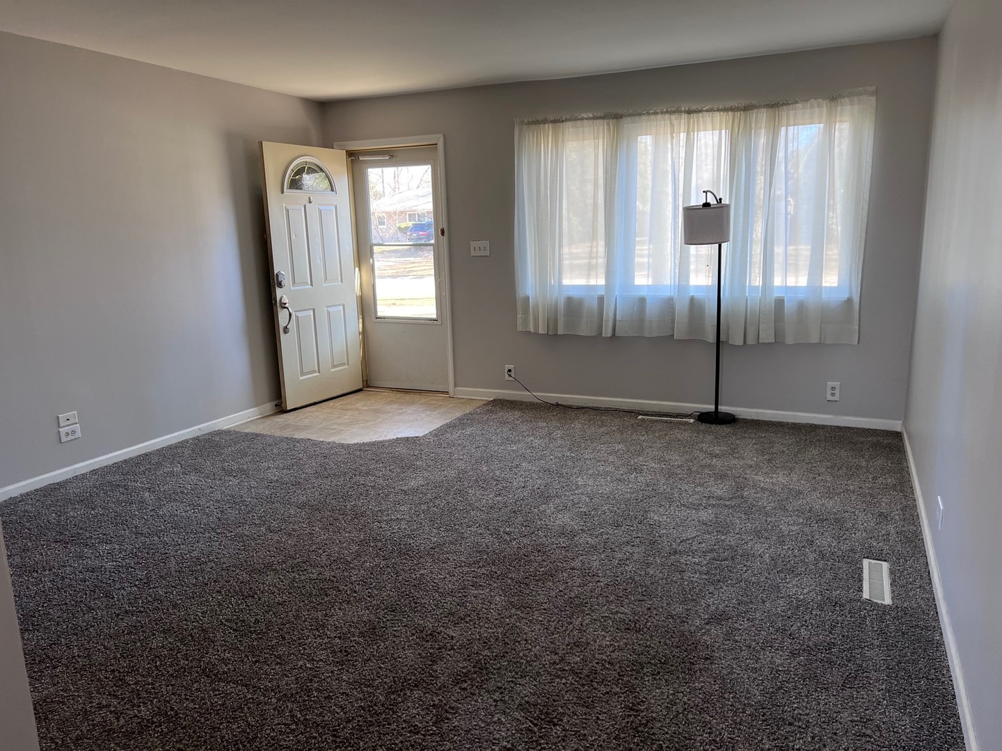 66 South Prairie Street Cary, IL 60013 - Photo 7 of 18 Gallery Image 7