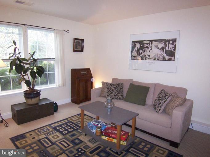 2207 Kimball Place Silver Spring, MD 20910 - Photo 14 of 29 Family Room