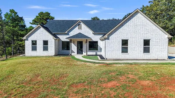 $479,900 | 19682 Dove Rdg Drive, Lindale, TX 75771