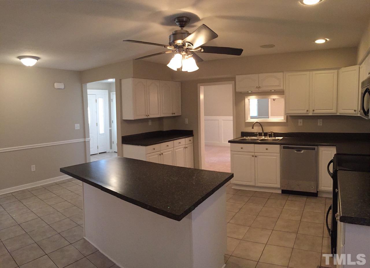 1060 Hood Farm Road Clayton, NC 27520 - Photo 8 of 25 Gallery Image 8