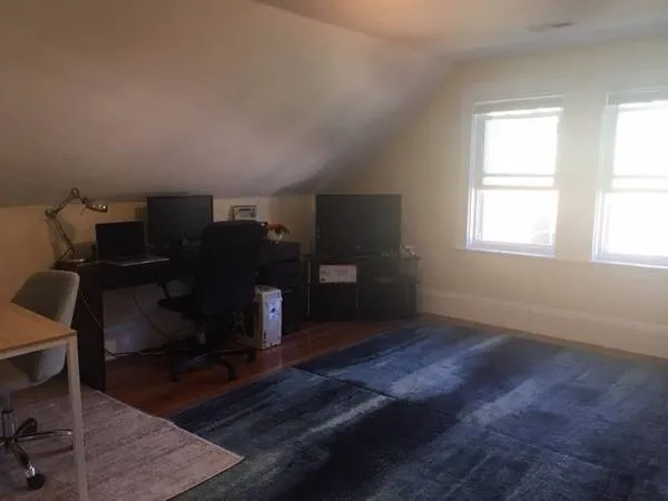 $3,850 | 50 Lowell Street, Unit 3, Somerville, MA 02143