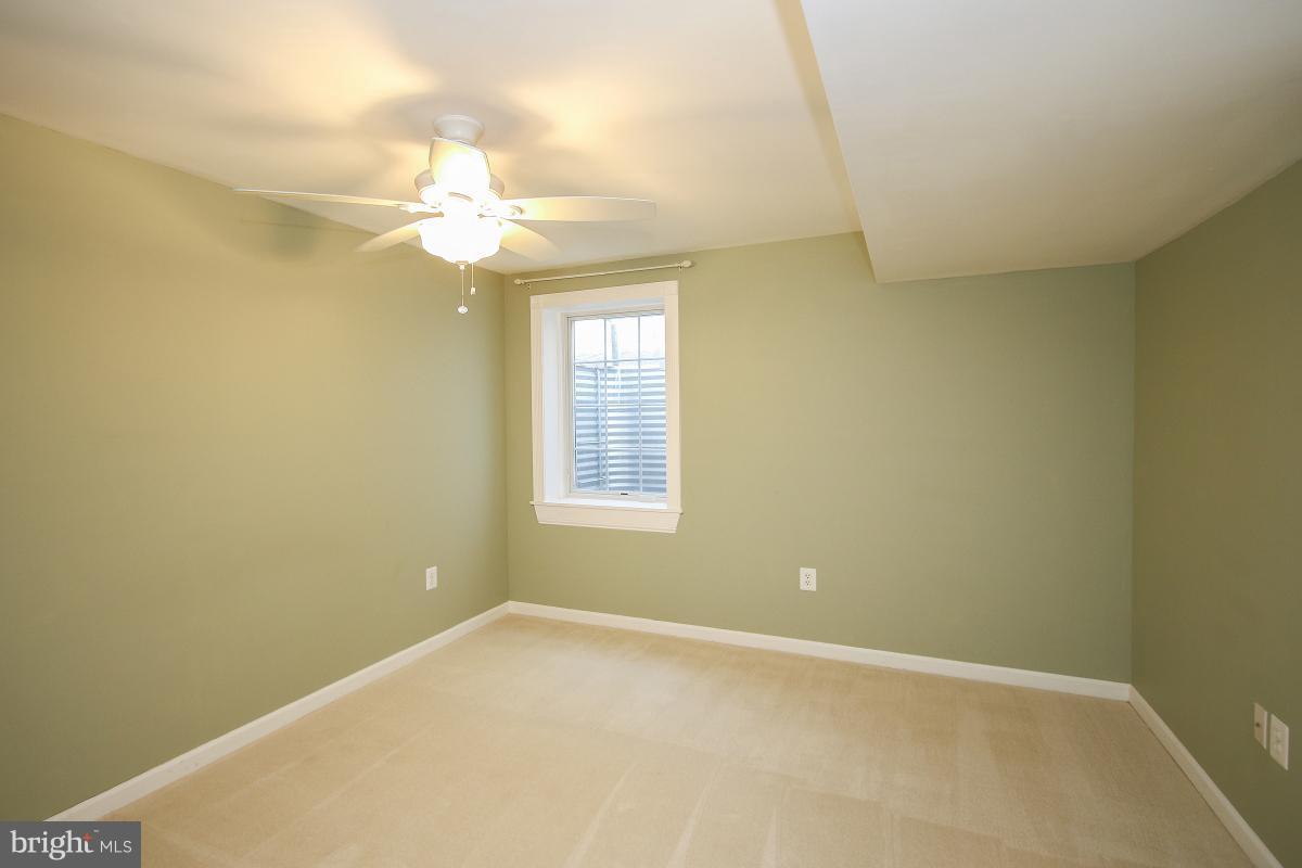 18904 Porterfield Way Germantown, MD 20874 - Photo 26 of 30 Basement