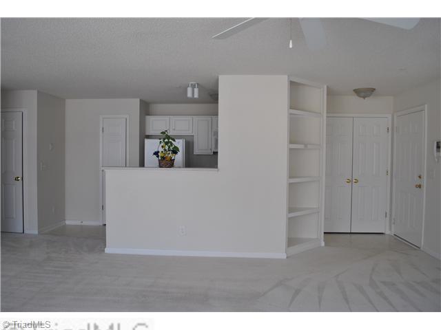 133-2a James High Point, Unit 2A High Point, NC 27265 - Photo 6 of 7 Den/Family/Great Room.