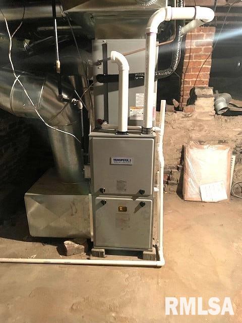 930 North 8th Street Springfield, IL 62702 - Photo 22 of 24