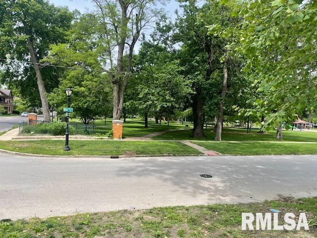 930 North 8th Street Springfield, IL 62702 - Photo 24 of 24