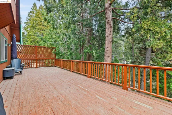$599,000 | 28515 South Stan Court, Pinecrest, CA 95364