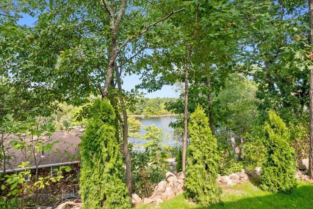 72 Westminster Road Weymouth, MA 02189 - Photo 10 of 14 Gallery Image 10