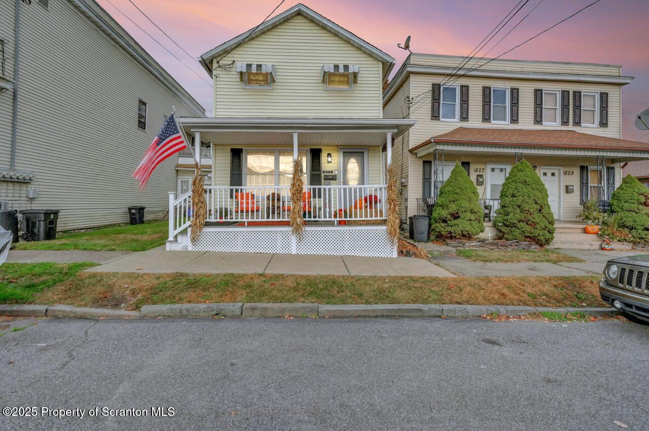 805 Lincoln Street Scranton, PA 18519 - Photo 1 of 38 805 Lincoln St 01 Dusk Large