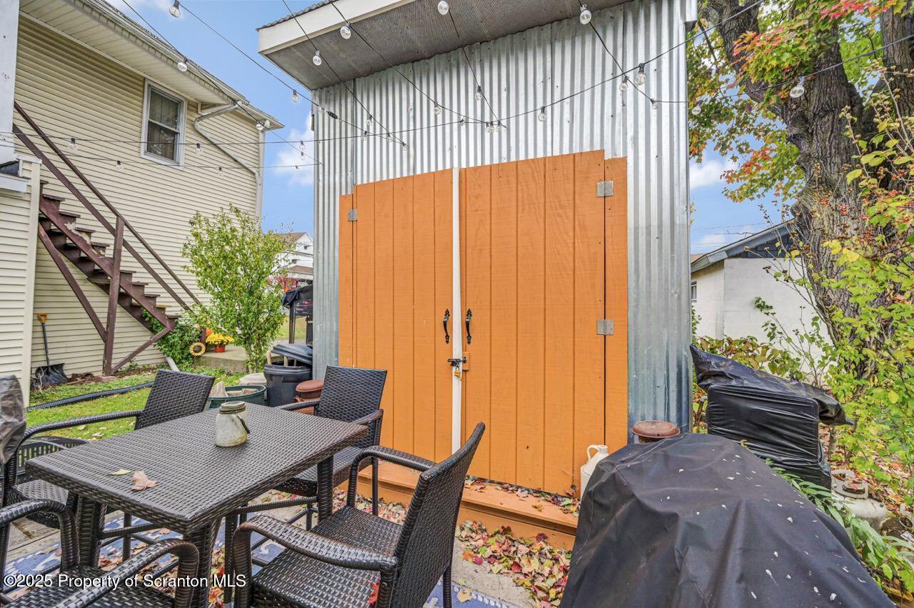 805 Lincoln Street Scranton, PA 18519 - Photo 33 of 38 805 Lincoln St 32 Large