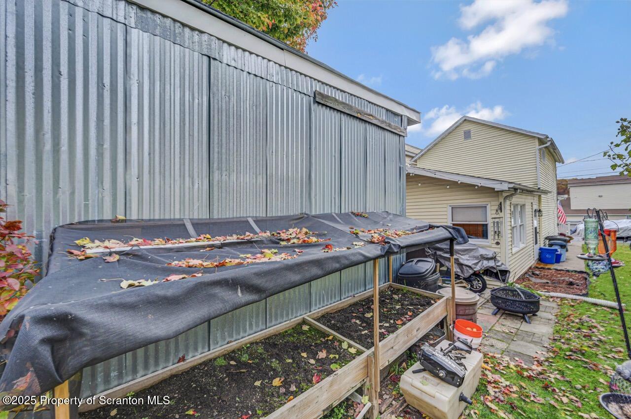 805 Lincoln Street Scranton, PA 18519 - Photo 34 of 38 805 Lincoln St 33 Large