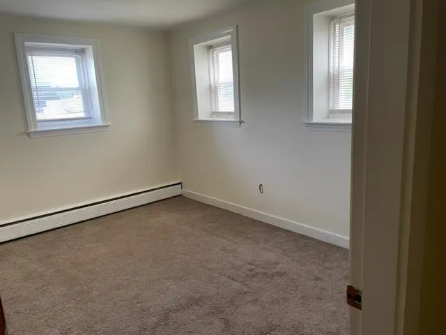 $1,625 | 10 Main Street, Unit 8, Wilton, NH 03086