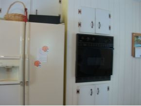 1925 King Springs Road Johnson City, TN 37601 - Photo 14 of 24 frig and oven