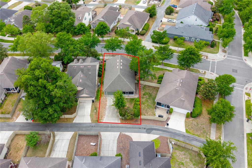 7443 Southwest 80th Drive Gainesville, FL 32608 - Photo 4 of 32