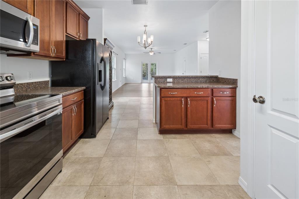 7443 Southwest 80th Drive Gainesville, FL 32608 - Photo 6 of 32
