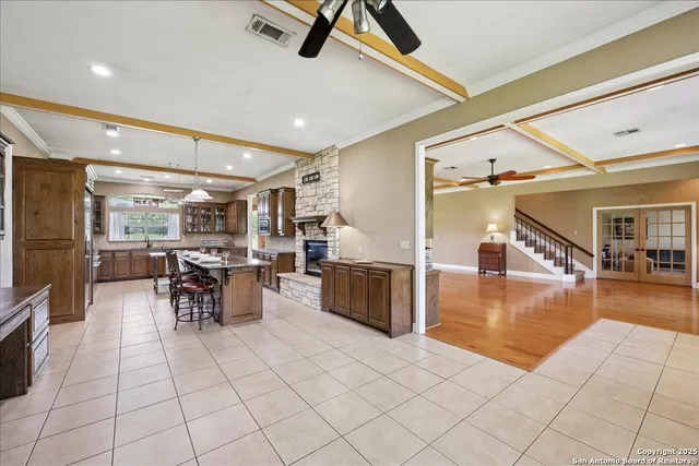 $2,250,000 | 6900 Meyers Road, Orange, TX 77632