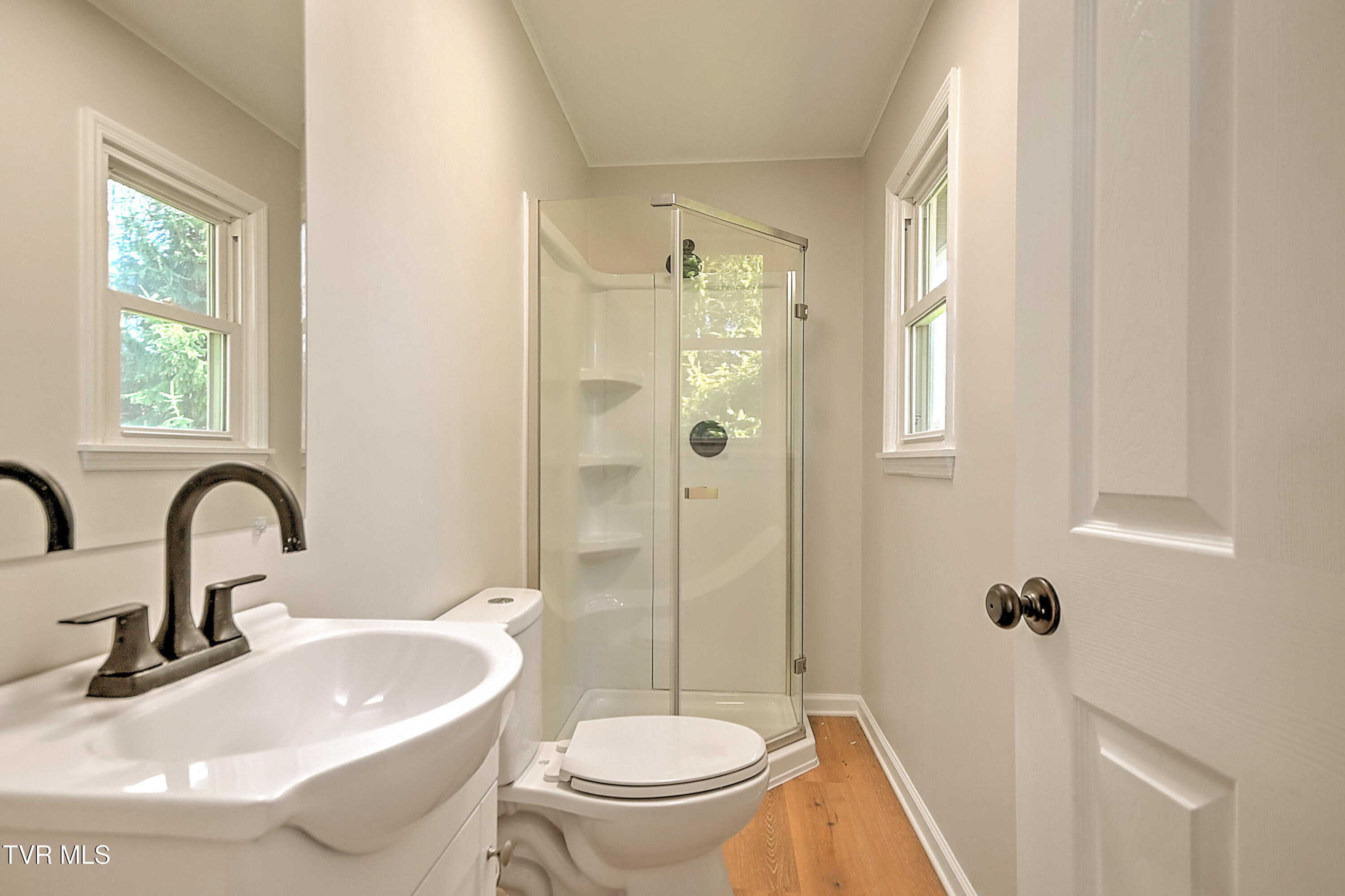 209 Chester Hill Road Bristol, VA 24201 - Photo 24 of 29 209 Chester Hill LG-27